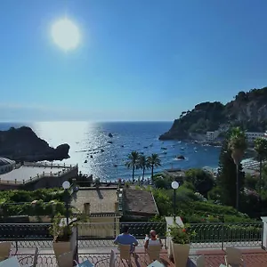 Baia Azzurra **** Taormine