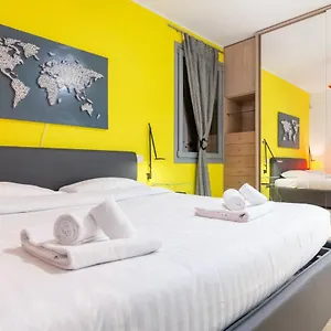 Apartment Colorful Boccaccio