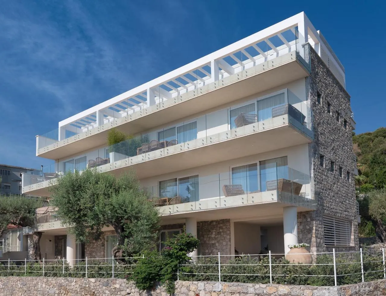 Iancu Charme Apartments Taormina 3*,  Italy